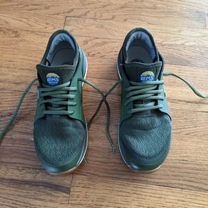 Lems Mesa lightweight tennis shoes, hiking women's size 9